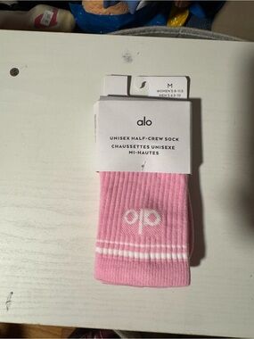 ALO Yoga Sweet Pink/White Unisex Half-Crew Socks with White Logo M
